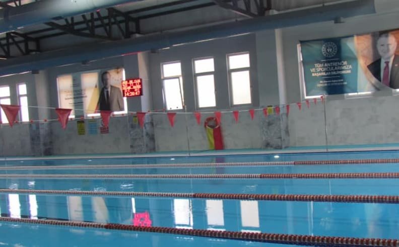 Bozdoğan Yarı Olimpik Yüzme Havuzu (Bozdoğan) — Aydın yarı olimpik (25 m)