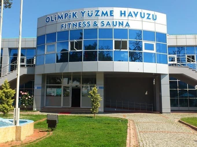 Tekirdağ Olimpik Yüzme Havuzu — Tekirdağ olimpik (50 m)
