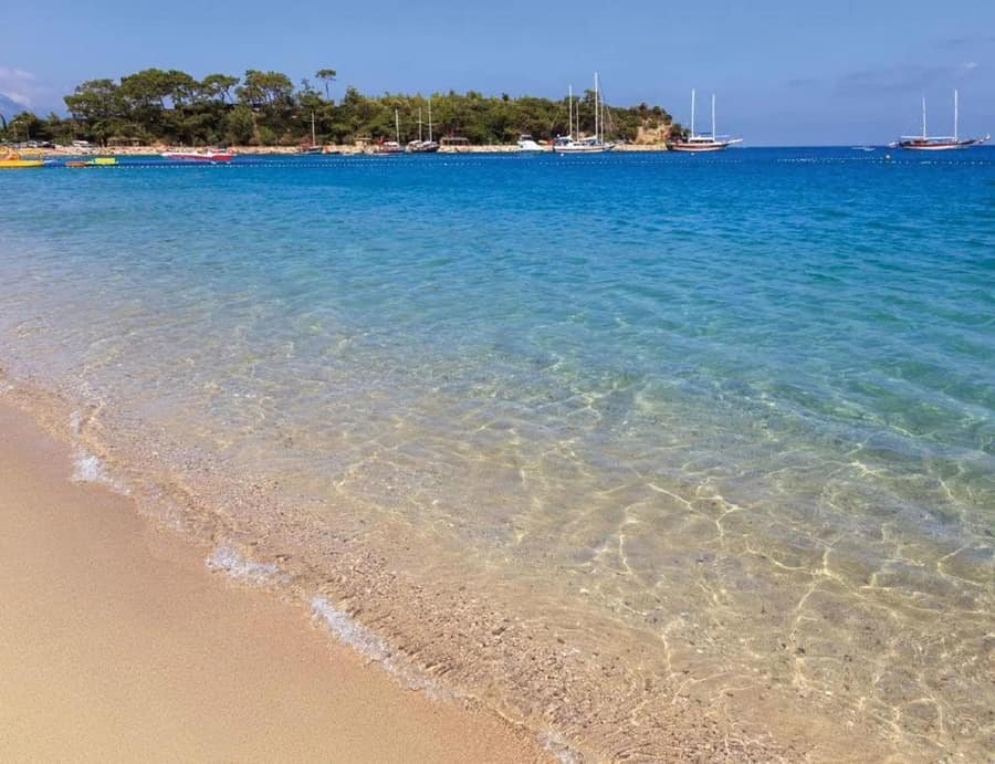 Ayışığı Plajı — Antalya, Kemer