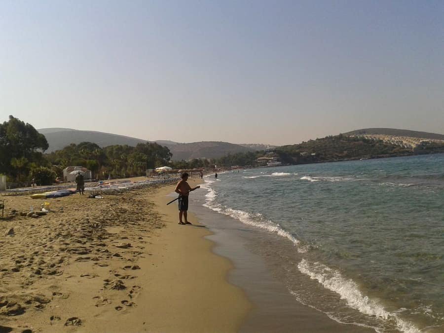 Kuştur Halk Plajı — Aydın, Kuşadası
