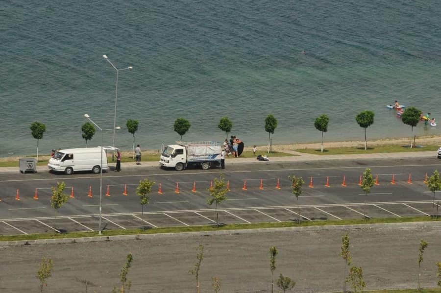 Beylıkdüzü Gürpınar Sahili Halk Plajı — İstanbul, Beyli̇kdüzü