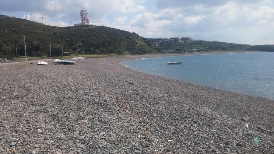 Küçükbahçe Halk Plajı — İzmir, Karaburun
