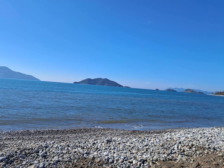 Akra Tuı Blue Sensatori Barut Otel Plajı — Muğla, Fethiye