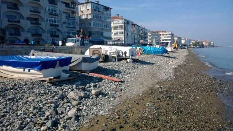 Üçreısler Özenler Mevkii Plajı — Yalova, Çınarcık